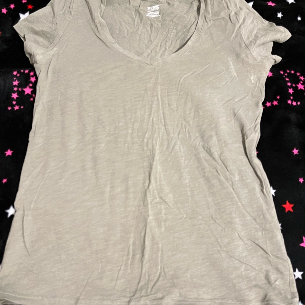 VS PINK TEE